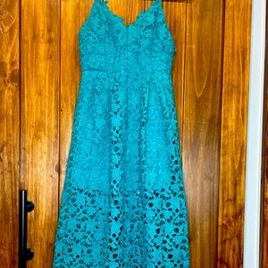 Women’s Sleeveless Lace Fit & Flare